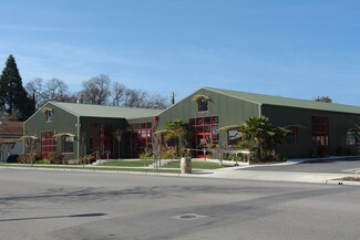 Plus de détails pour 821 Pine St, Paso Robles, CA - Bureau/Local commercial à louer