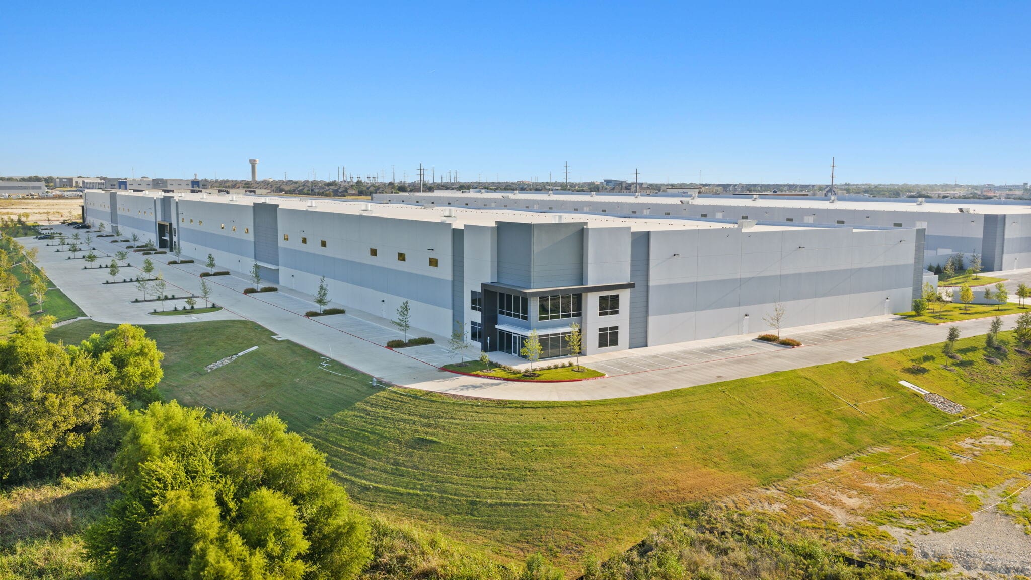 160 Parker Way, Hutto, TX à vendre Photo de l’immeuble– Image 1 sur 8