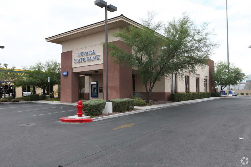 5547 S Rainbow Blvd, Las Vegas, NV à vendre - Photo de l’immeuble – Image 2 sur 13