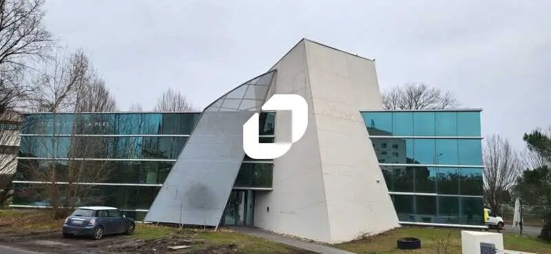 Bureau dans Mérignac à louer - Photo de l’immeuble – Image 1 sur 10