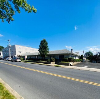 Plus de détails pour 315-329 E 2nd St, Boyertown, PA - Local d’activités à vendre