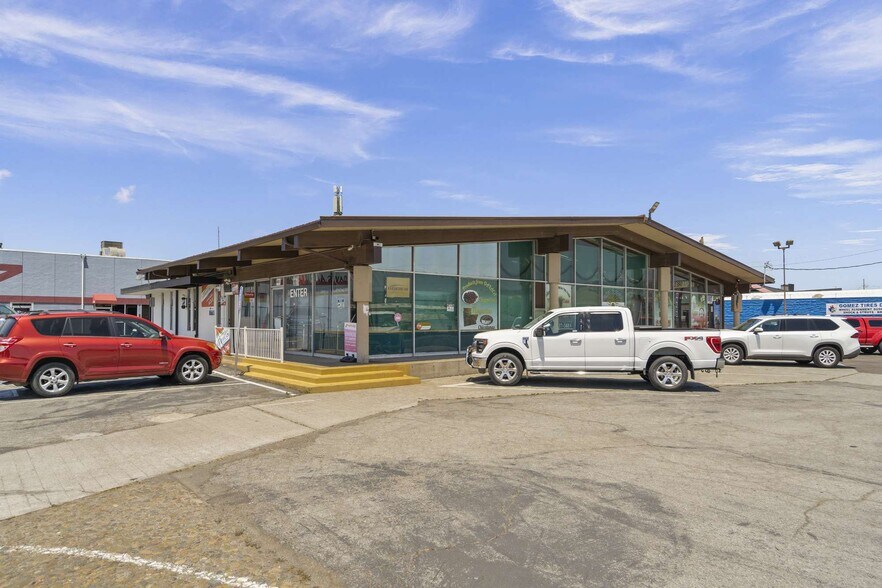 8655 Monterey Rd, Gilroy, CA à vendre - Photo de l’immeuble – Image 2 sur 7