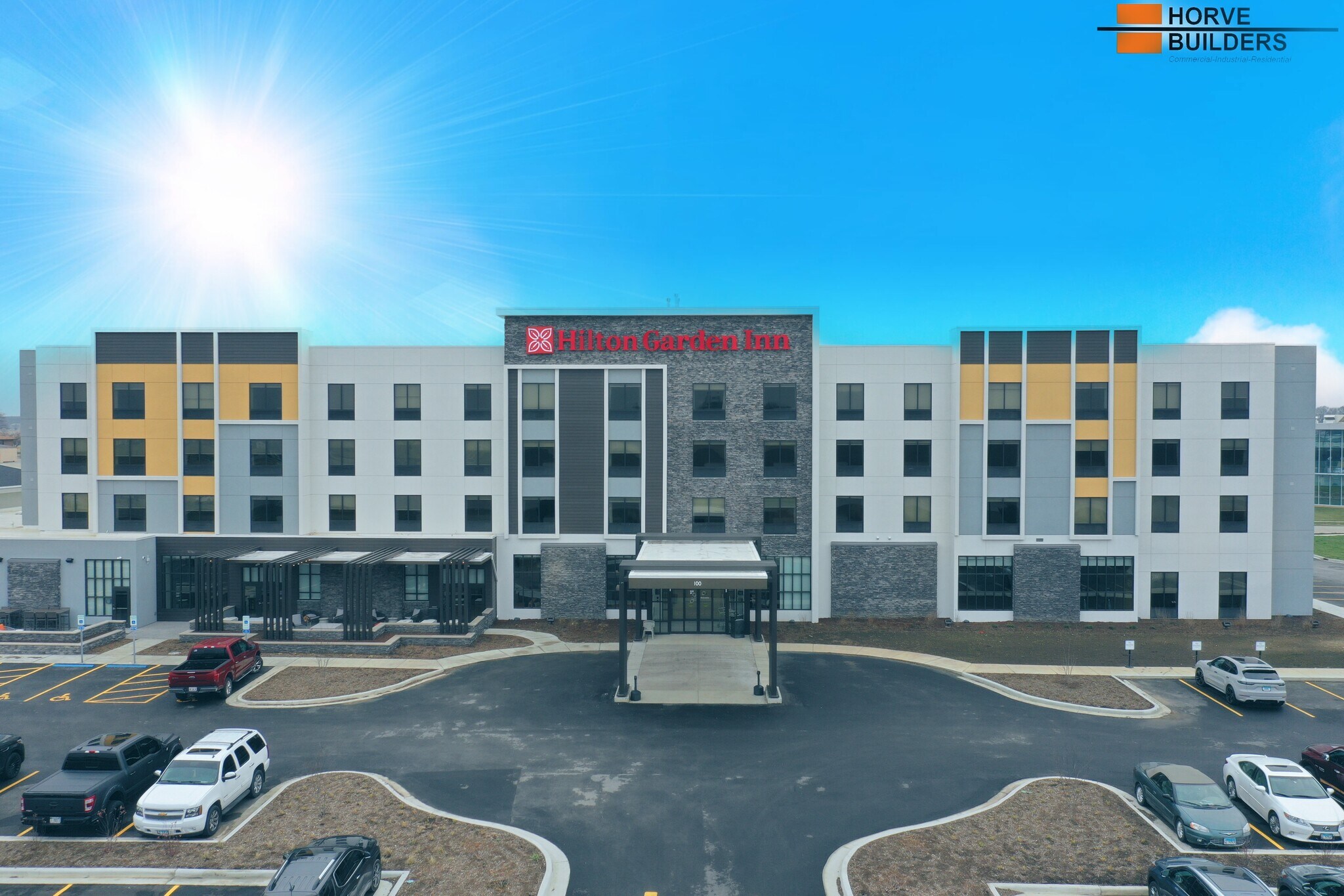 100 Coles Centre Pky, Mattoon, IL à vendre Photo principale– Image 1 sur 8