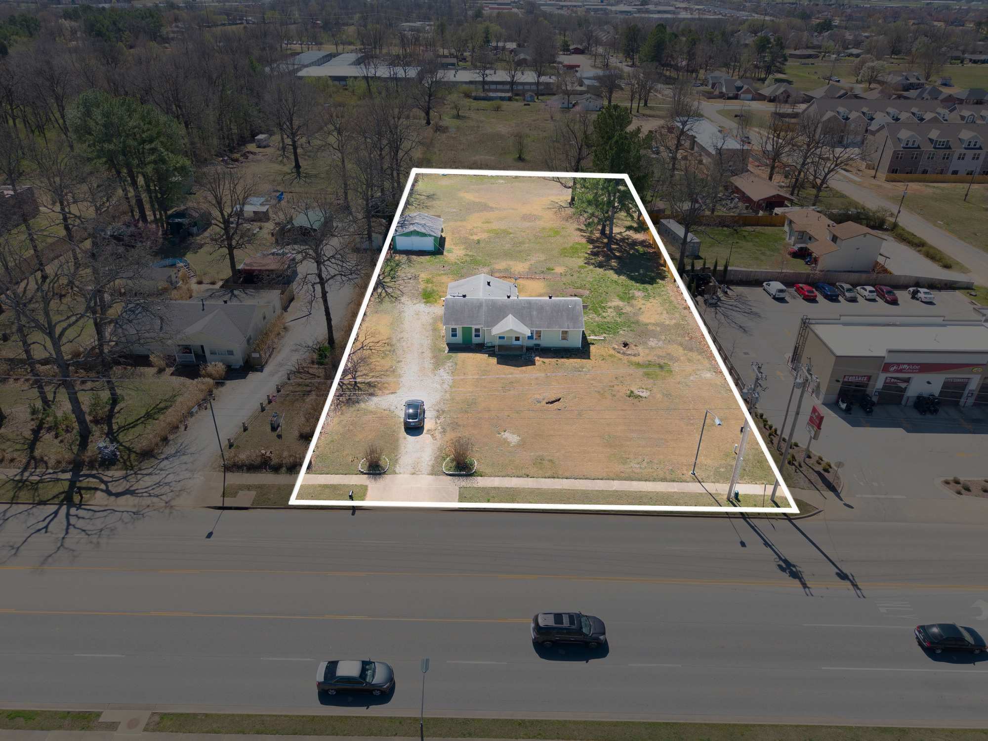 5085 & 5119 Elm Springs Rd portefeuille de 2 biens à vendre sur LoopNet.fr Photo principale– Image 1 sur 13