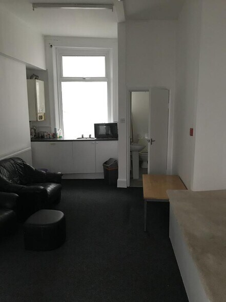 603 Holloway Rd, Londres à louer - Photo de l’immeuble – Image 3 sur 12