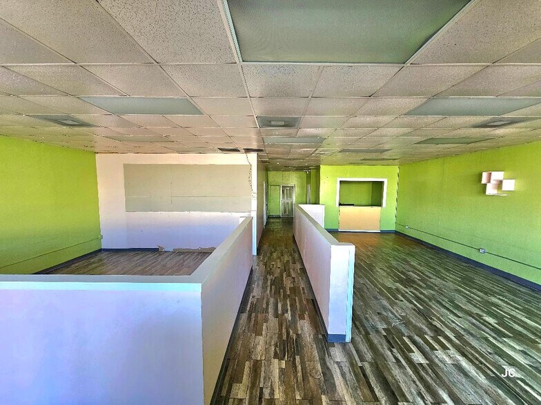 11526 Bellaire Blvd, Houston, TX à louer - Photo de l’immeuble – Image 3 sur 7