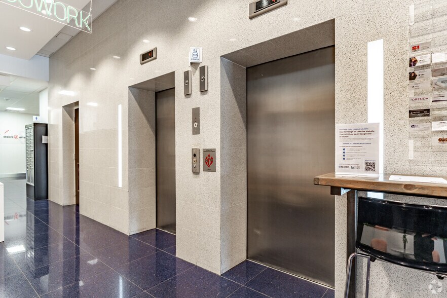 1680 Fruitville Rd, Sarasota, FL à louer - Photo intérieure – Image 3 sur 17