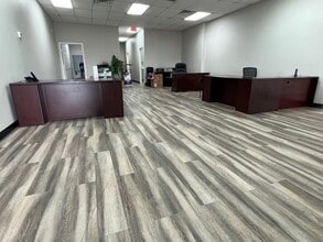 10114 Bissonnet St, Houston, TX à louer Photo intérieure– Image 2 sur 3