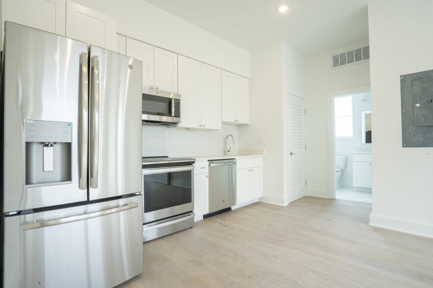 5301 Connecticut Ave NW, Washington, DC à vendre - Photo intérieure – Image 3 sur 20