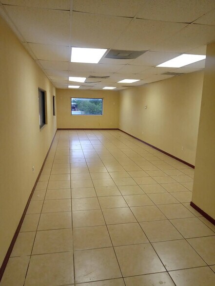 8222 Pillot St, Houston, TX à vendre - Photo de l’immeuble – Image 2 sur 13