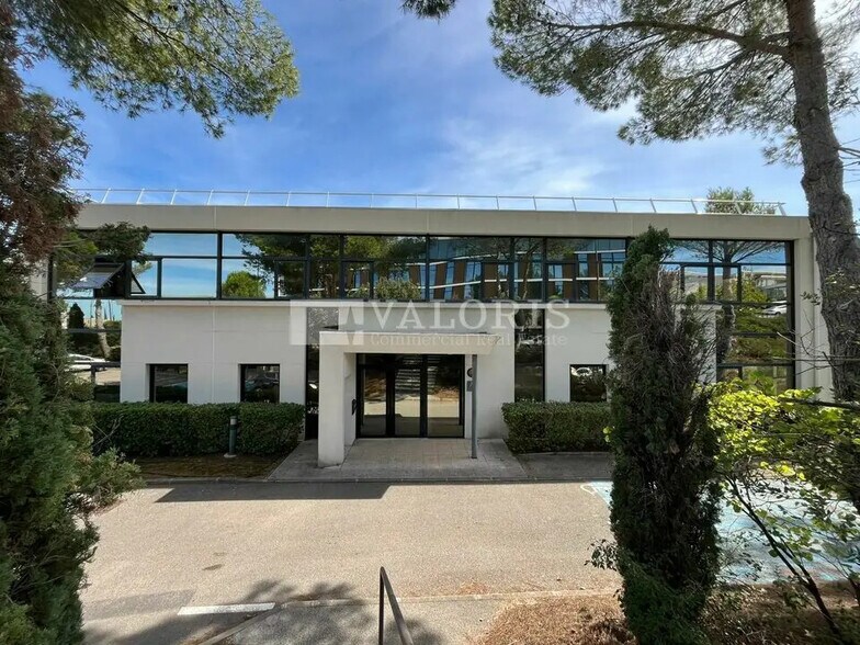 Bureau dans LES MILLES à louer - Photo de l’immeuble – Image 2 sur 9