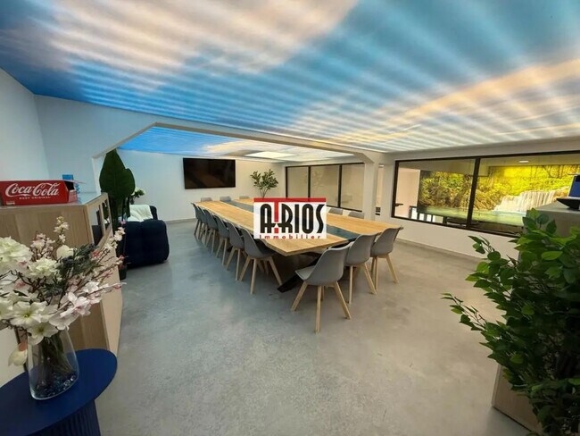 Plus de détails pour Bureau à vendre
