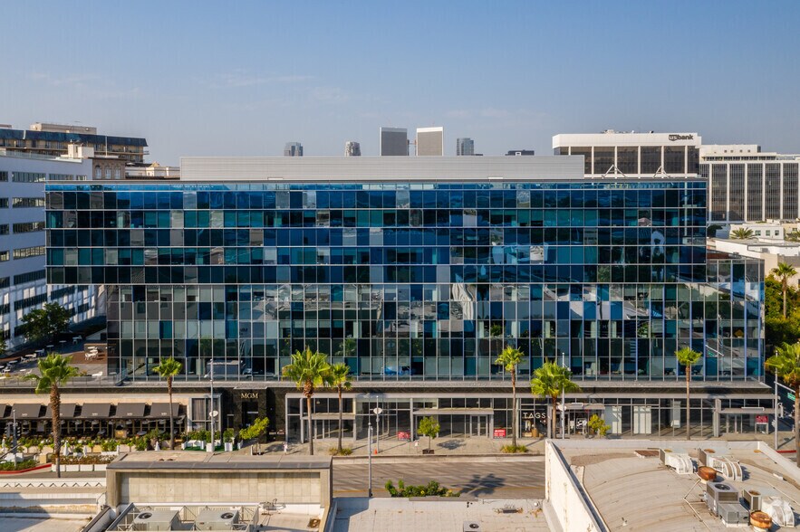 233-269 N Beverly Dr, Beverly Hills, CA à louer - Photo de l’immeuble – Image 3 sur 6