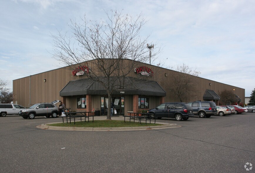 1754-1790 Washington Ave, Stillwater, MN à louer - Photo de l’immeuble – Image 2 sur 7