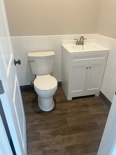 2801 Montauk Hwy, Brookhaven, NY à louer - Photo de l’immeuble – Image 3 sur 7