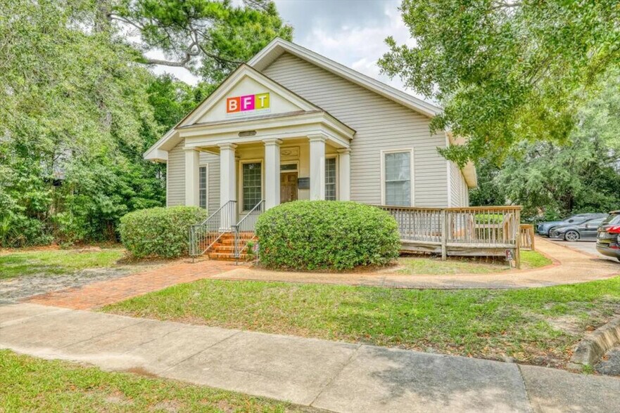 223 S Crawford St, Thomasville, GA à vendre - Photo de l’immeuble – Image 1 sur 12