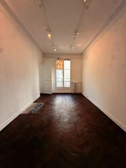 Bureau dans Paris à louer - Photo de l’immeuble – Image 3 sur 5