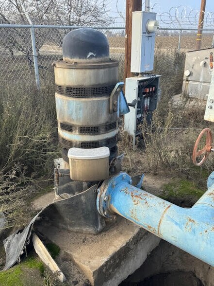 5100 S Pratt St, Tulare, CA à vendre - Photo de l’immeuble – Image 3 sur 3