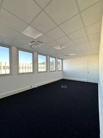 Local d’activités dans Bonneuil-sur-Marne à louer - Photo intérieure – Image 3 sur 7