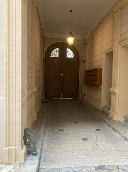33 Place Bellecour, Lyon à louer - Hall d’entrée – Image 3 sur 6