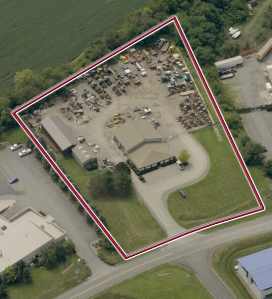 210 Rolling Ridge Dr, Bellefonte, PA à louer - Photo de l’immeuble – Image 2 sur 4