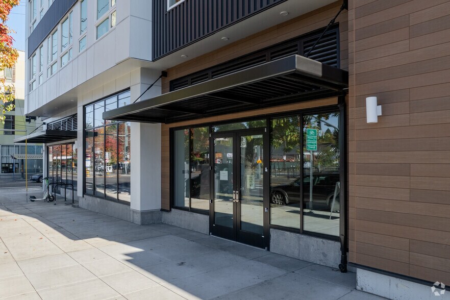 5460 N Interstate Ave, Portland, OR à louer - Photo de l’immeuble – Image 2 sur 55