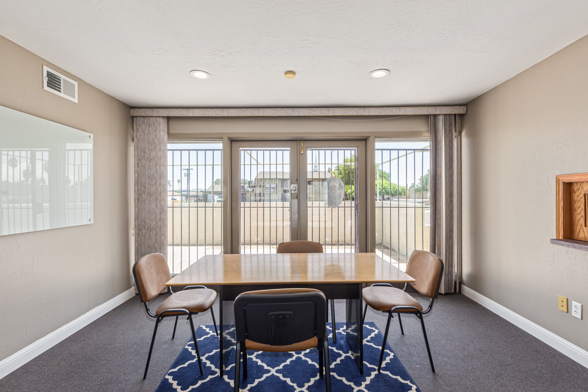 8545 N Black Canyon Hwy, Phoenix, AZ à vendre Photo de l’immeuble– Image 1 sur 26