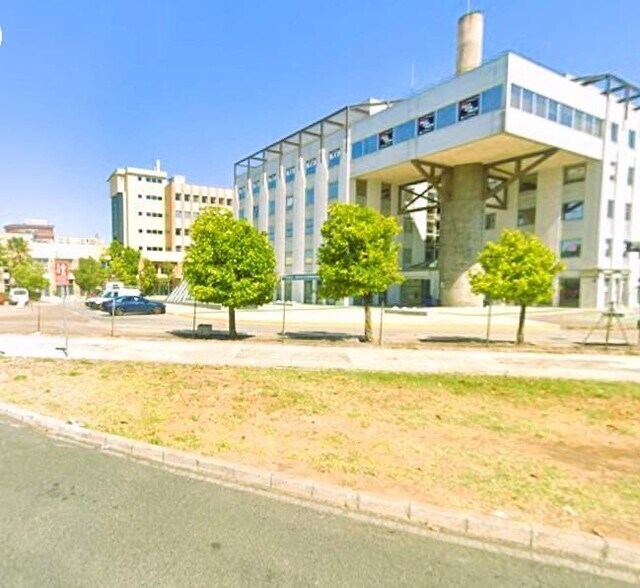 Bureau dans SEVILLA, Sevilla à vendre - Photo de l’immeuble – Image 3 sur 3