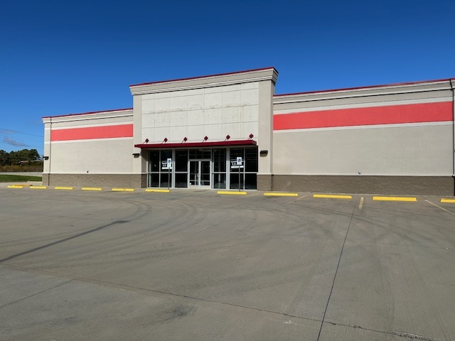 3390 US-61, Memphis, TN à louer - Photo de l’immeuble – Image 1 sur 2