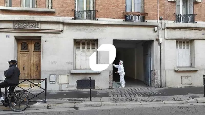 Local d’activités dans Clichy à louer Photo de l’immeuble– Image 1 sur 10