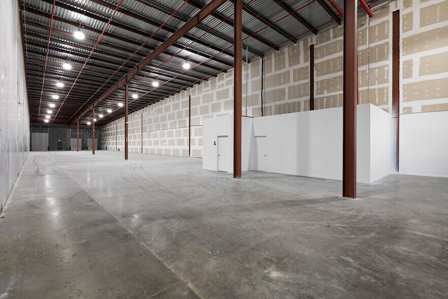 7917 S 23RD ST, McAllen, TX à louer - Photo de l’immeuble – Image 3 sur 6