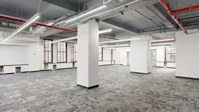 18 E 41st St, New York, NY à louer Numérisation 3D Matterport– Image 1 sur 14