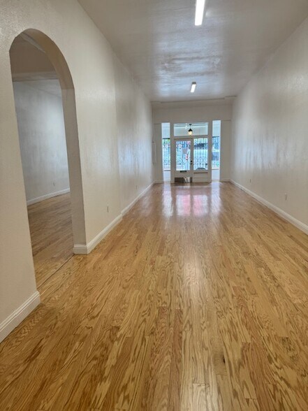 404 Broadway, San Francisco, CA à louer - Photo principale – Image 1 sur 9