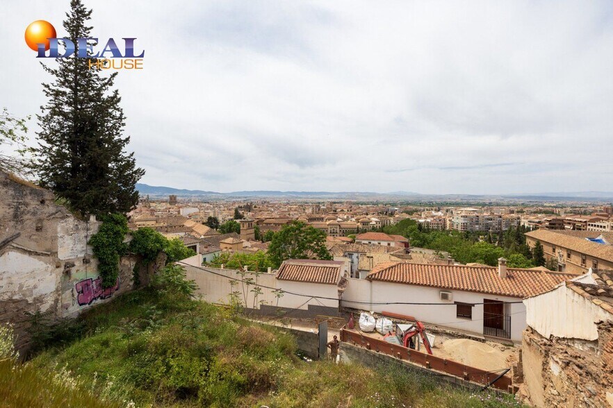 Terrain dans Granada, Granada à vendre - Photo de l’immeuble – Image 3 sur 36