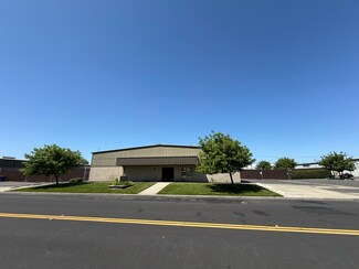 Plus de détails pour 4847 Stratos Way, Modesto, CA - Industriel/Logistique à louer