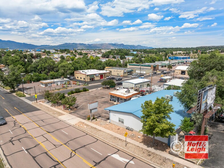 3672 E Bijou St, Colorado Springs, CO à vendre - Photo de l’immeuble – Image 2 sur 8