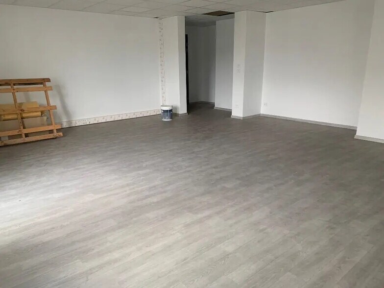 Bureau dans Dijon à vendre - Photo de l’immeuble – Image 3 sur 5