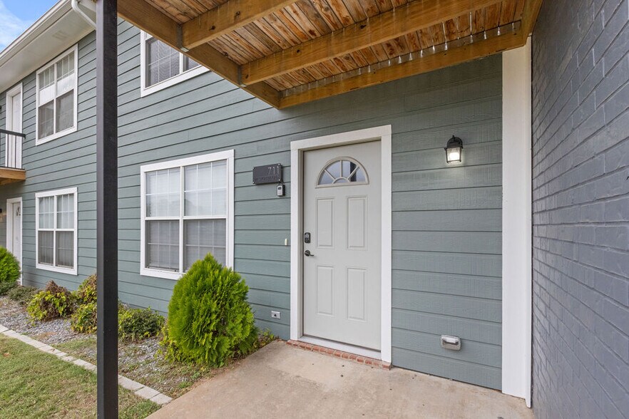 705-715 W Crawford St, Denison, TX à vendre - Photo de l’immeuble – Image 3 sur 15