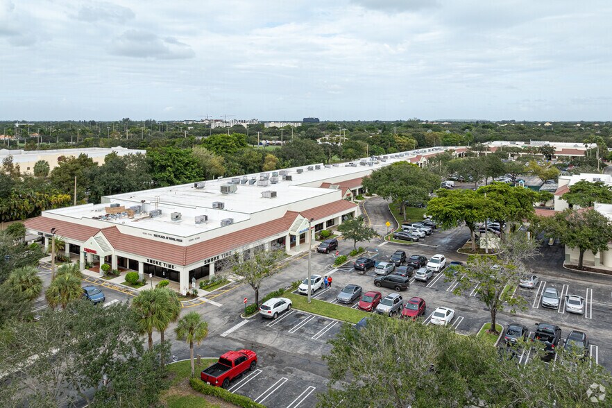 10299-10391 Royal Palm Blvd, Coral Springs, FL à louer - Photo principale – Image 3 sur 5