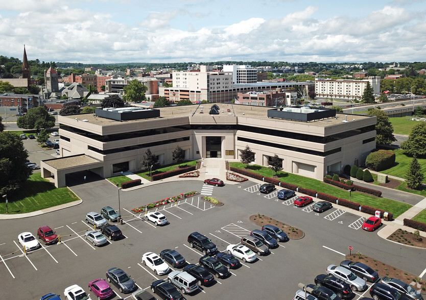 1 Liberty Sq, New Britain, CT à louer - Aérien – Image 3 sur 19