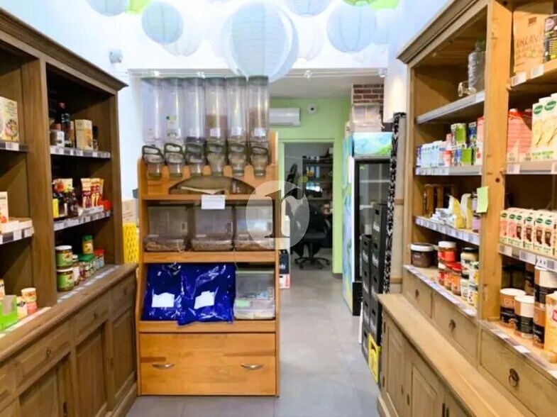 Local commercial dans Lille à louer - Photo intérieure – Image 1 sur 3