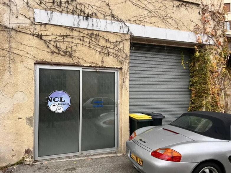 Bureau dans Lyon à louer - Photo de l’immeuble – Image 3 sur 7