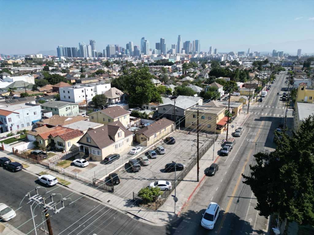 2315-2319 Griffith Ave, Los Angeles, CA à vendre Photo principale– Image 1 sur 8