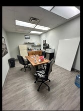 750 Cross Pointe Rd, Gahanna, OH à louer Photo intérieure– Image 2 sur 5