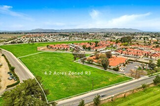 Plus de détails pour Chambers Street & Buena Vista St, Hemet, CA - Terrain à vendre