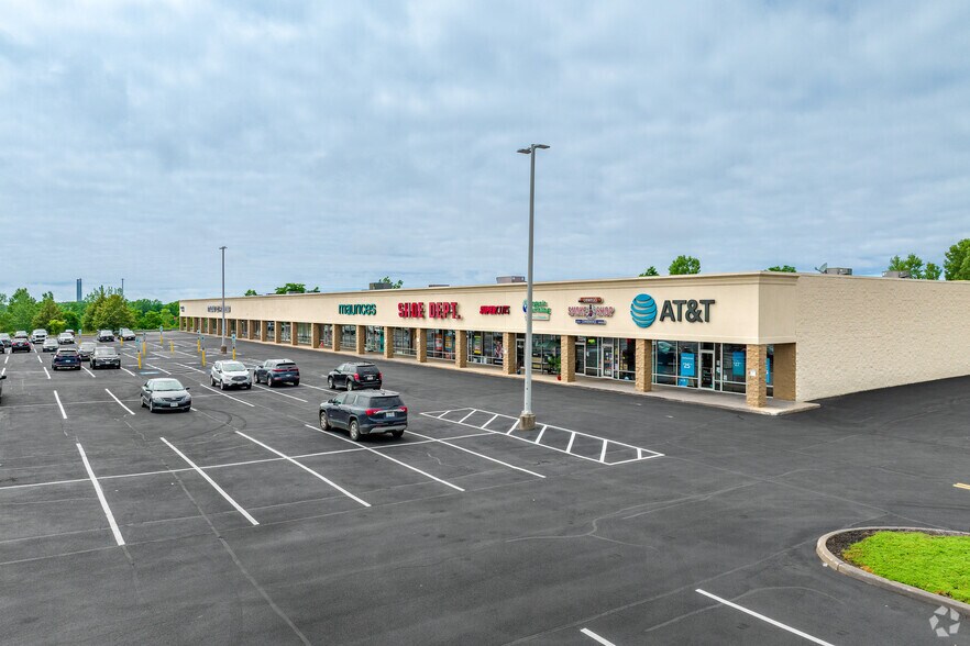 445 State Route 104 E, Oswego, NY à louer - Photo principale – Image 2 sur 2