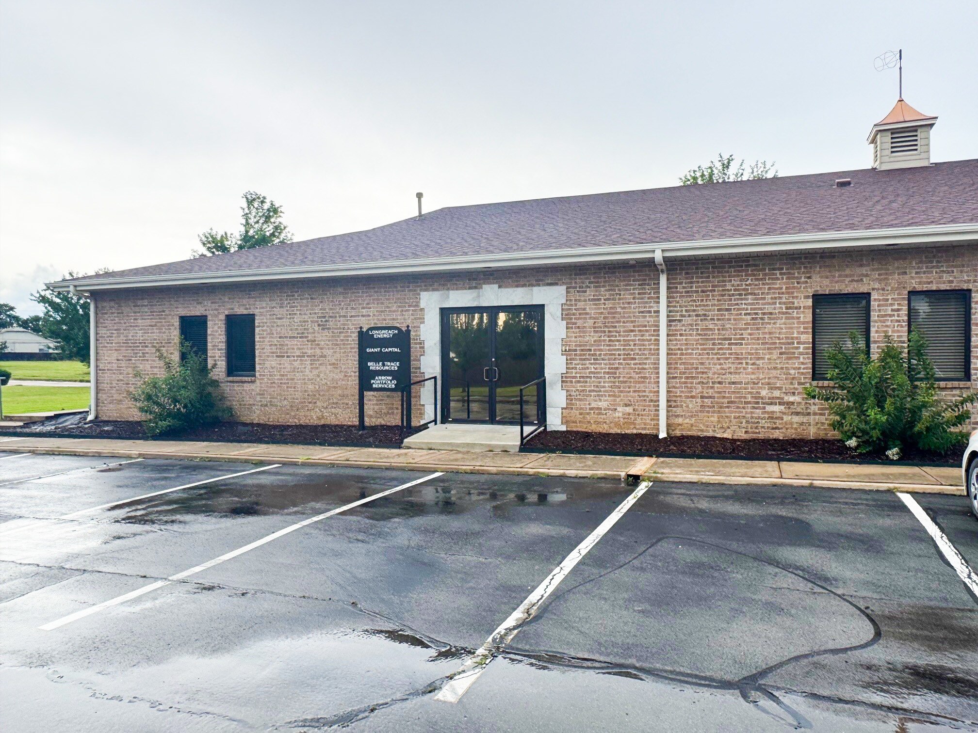 721 W Queens St, Broken Arrow, OK à louer Photo de l’immeuble– Image 1 sur 10
