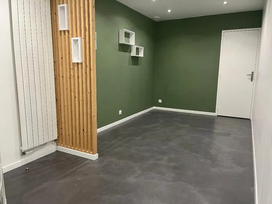 Local commercial dans Joinville-le-Pont à vendre Photo intérieure– Image 1 sur 6