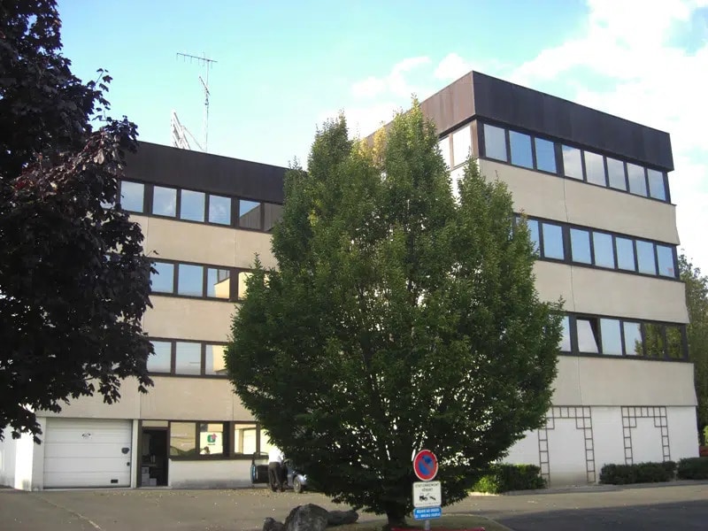 Bureau dans Saint-Avertin à louer Photo de l’immeuble– Image 1 sur 5