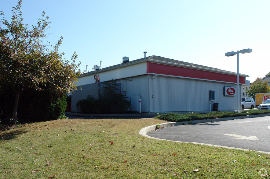 455A Hannum Ave, West Chester, PA à louer - Photo de l’immeuble – Image 2 sur 7